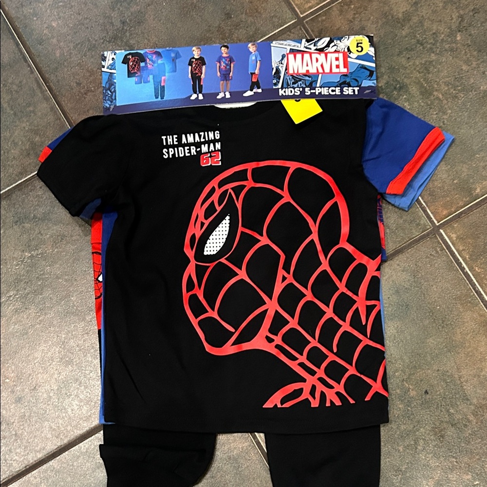 Marvel Spider-Man 5 piece Kids Set - Black, Red, and Blue